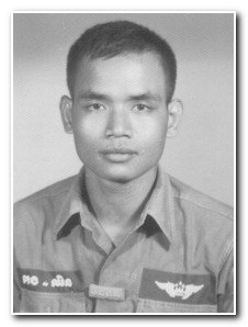 battambangairacademyclass10kangchhin.jpg